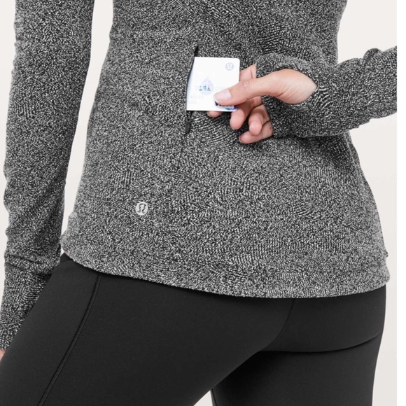 lululemon athletica Tops - Lululemon Runderful Rush Jacquard Luon Black White LS Top EUC